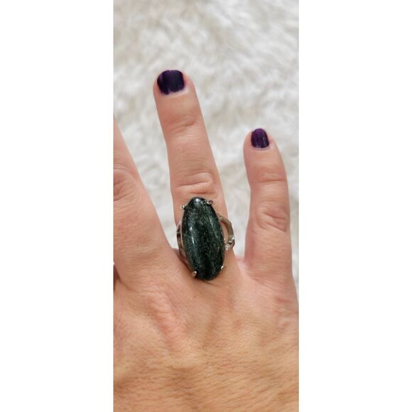 Jade Cocktail Ring Sz 8 Large Oval Gem Energy Stones - Picture 5 of 8